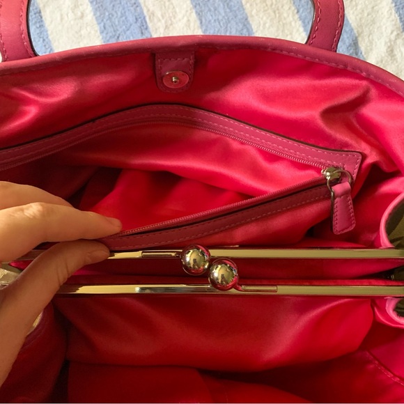 Coach J0969-F13533 Purse Signature Stripe Kisslock Khaki/Pink Jacquard Fabric - Picture 9 of 16